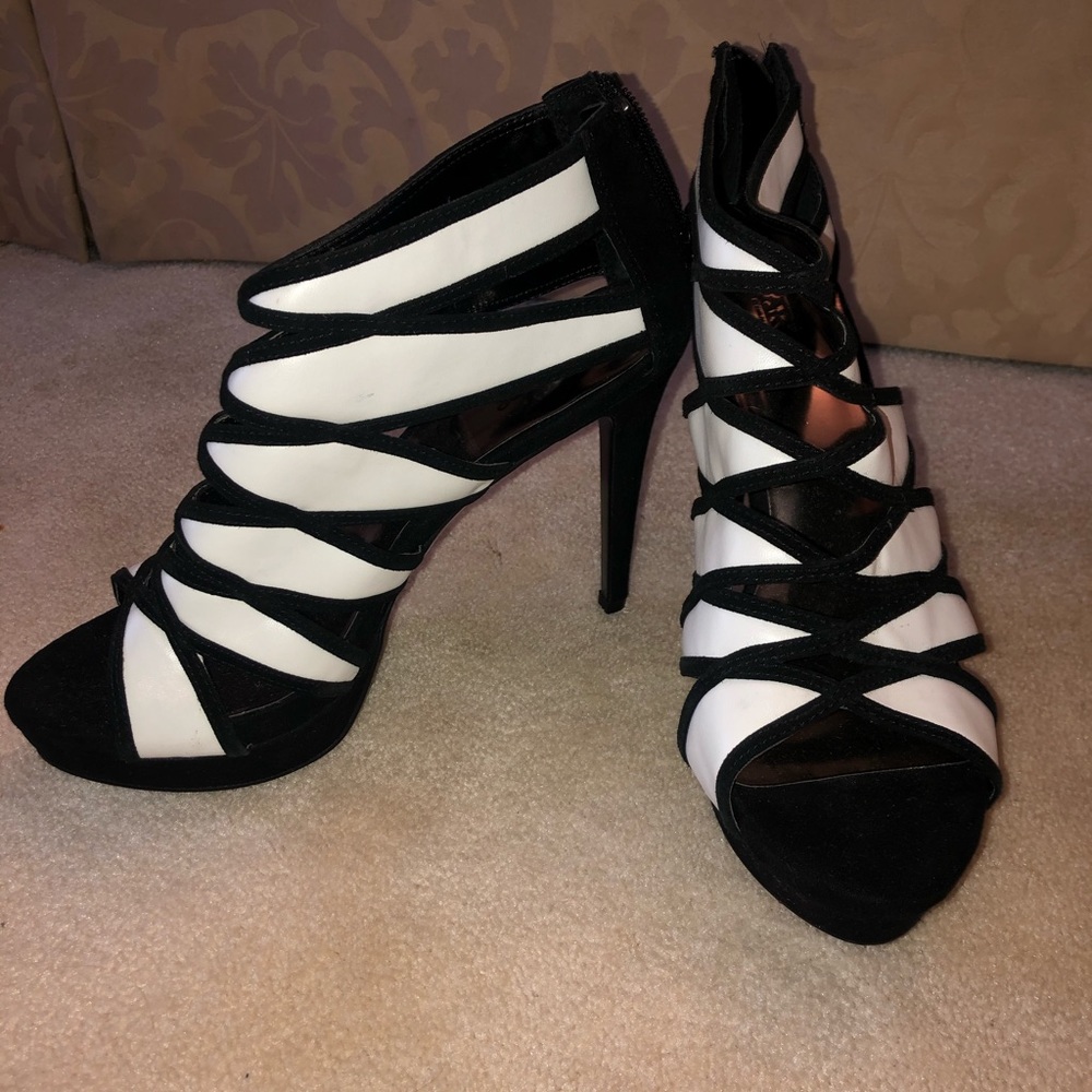 Carlos Santana Heels